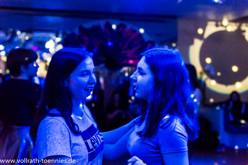 2020 01 11 Tanzparty 2000